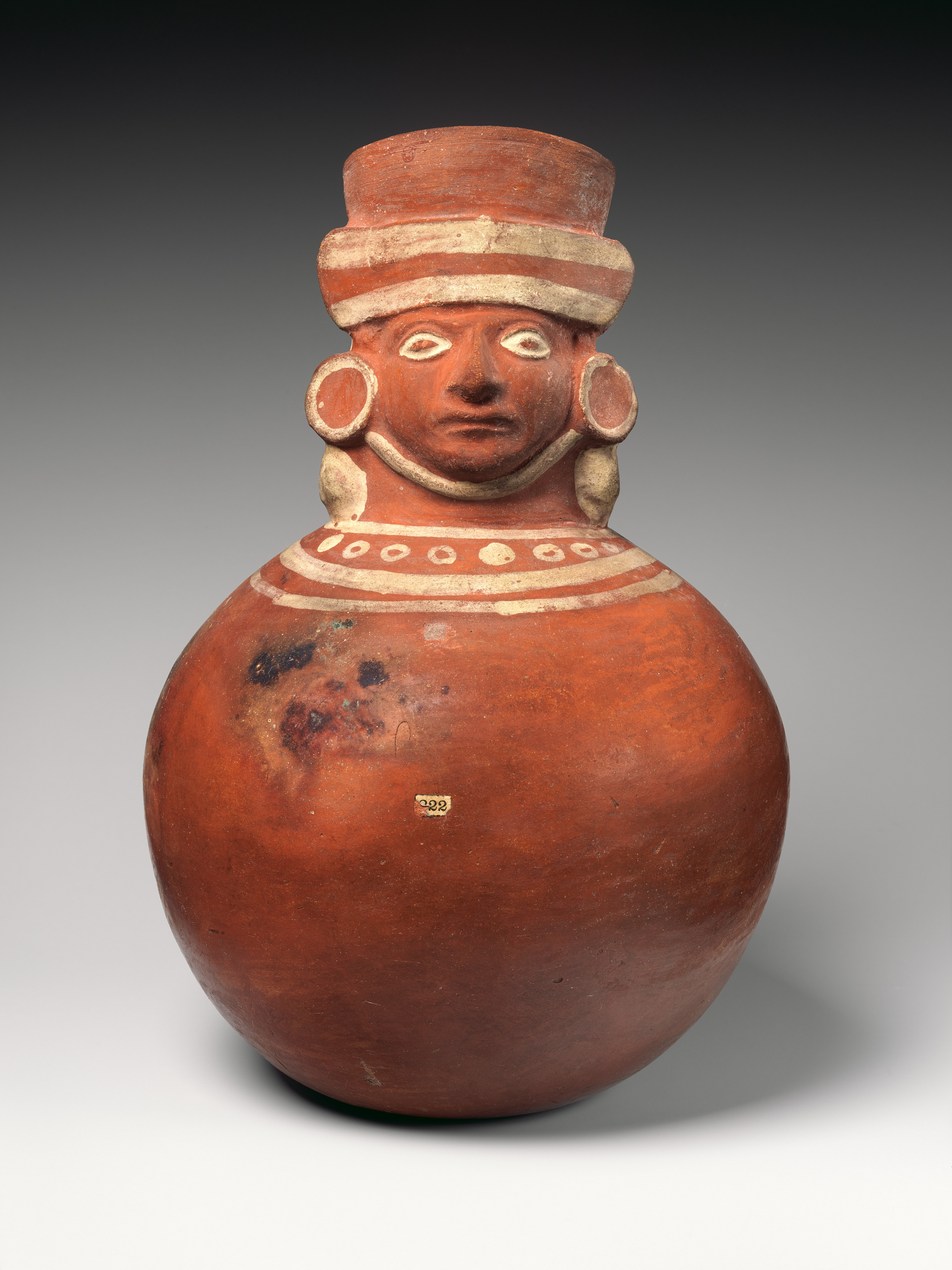 Moche-Gefäß mit Gesichtshals